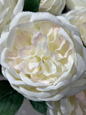 Bouquet de roses avec 10 têtes - Athina | 45 cm